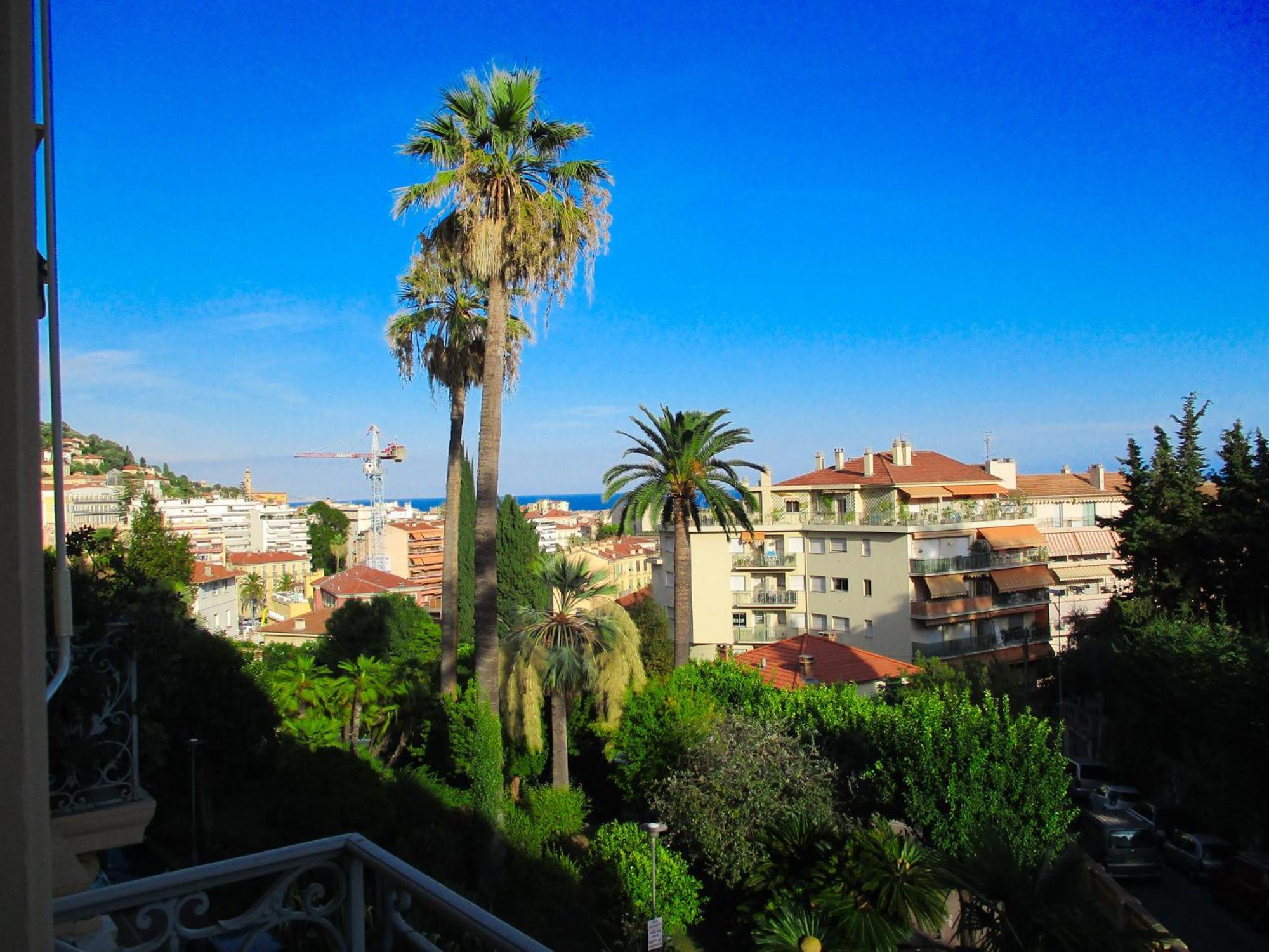 Le Montfleuri- Centre-ville - Parking Prive - Vue Appartement